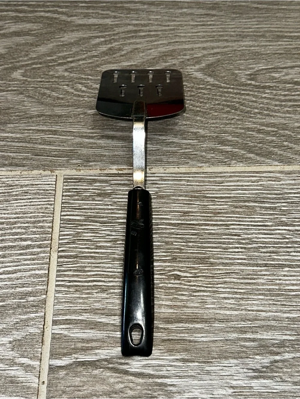 Ekco Keyhole Slotted Spatula Turner MCM Black Handle Made in USA Vintage Utensil